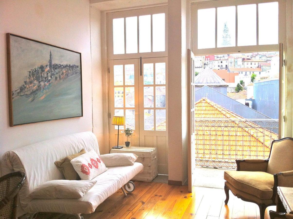 Historical Porto Apartment Room photo