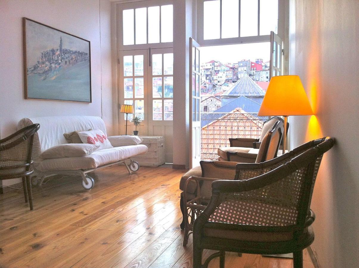 Historical Porto Apartment Room photo